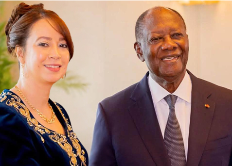 Selma Bakhta Mansouri, nouvelle ambassadrice d’Algérie en Côte d’Ivoire, aux côtés du président ivoirien Alassane Ouattara, à l’occasion de la pré sentation de ses lettres de créance, le 16 septembre 2026 à Abidjan. Source : Ambassade d’Algérie en Côte d’Ivoire